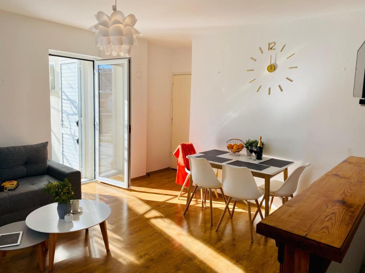 מליני Apartments Mare מראה חיצוני תמונה