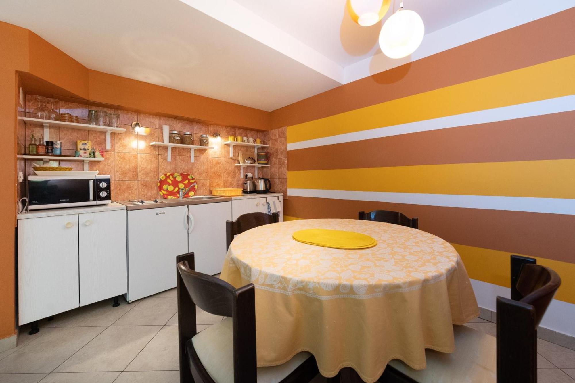 מליני Apartments Mare מראה חיצוני תמונה
