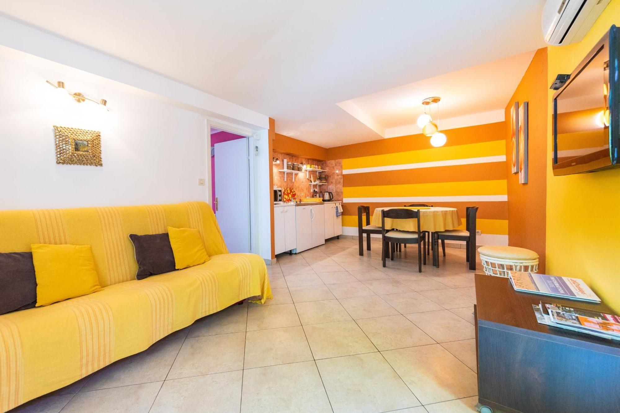 מליני Apartments Mare מראה חיצוני תמונה